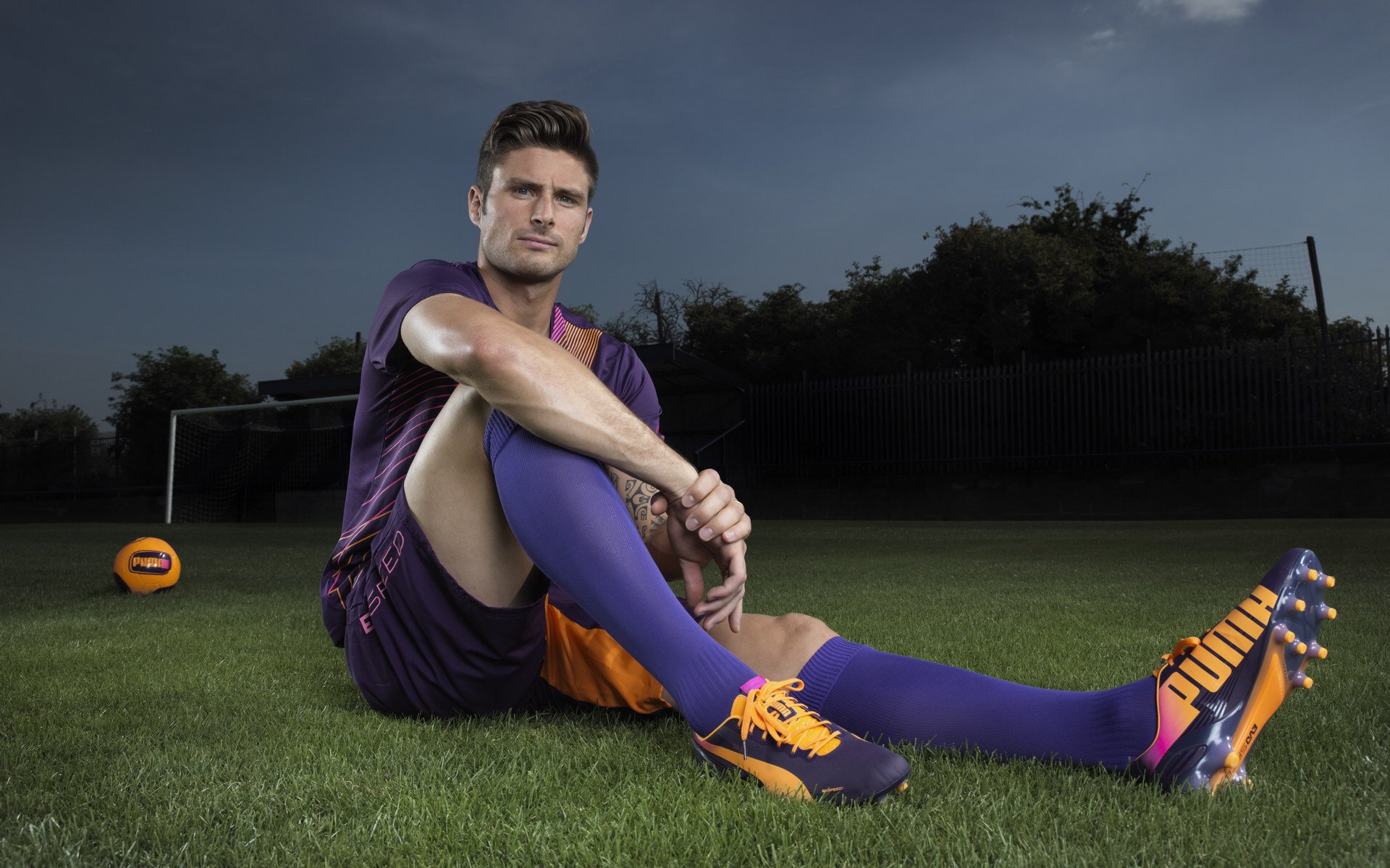 阿坎吉一夫当关，利物浦全面压制马里却难掩战术隐忧